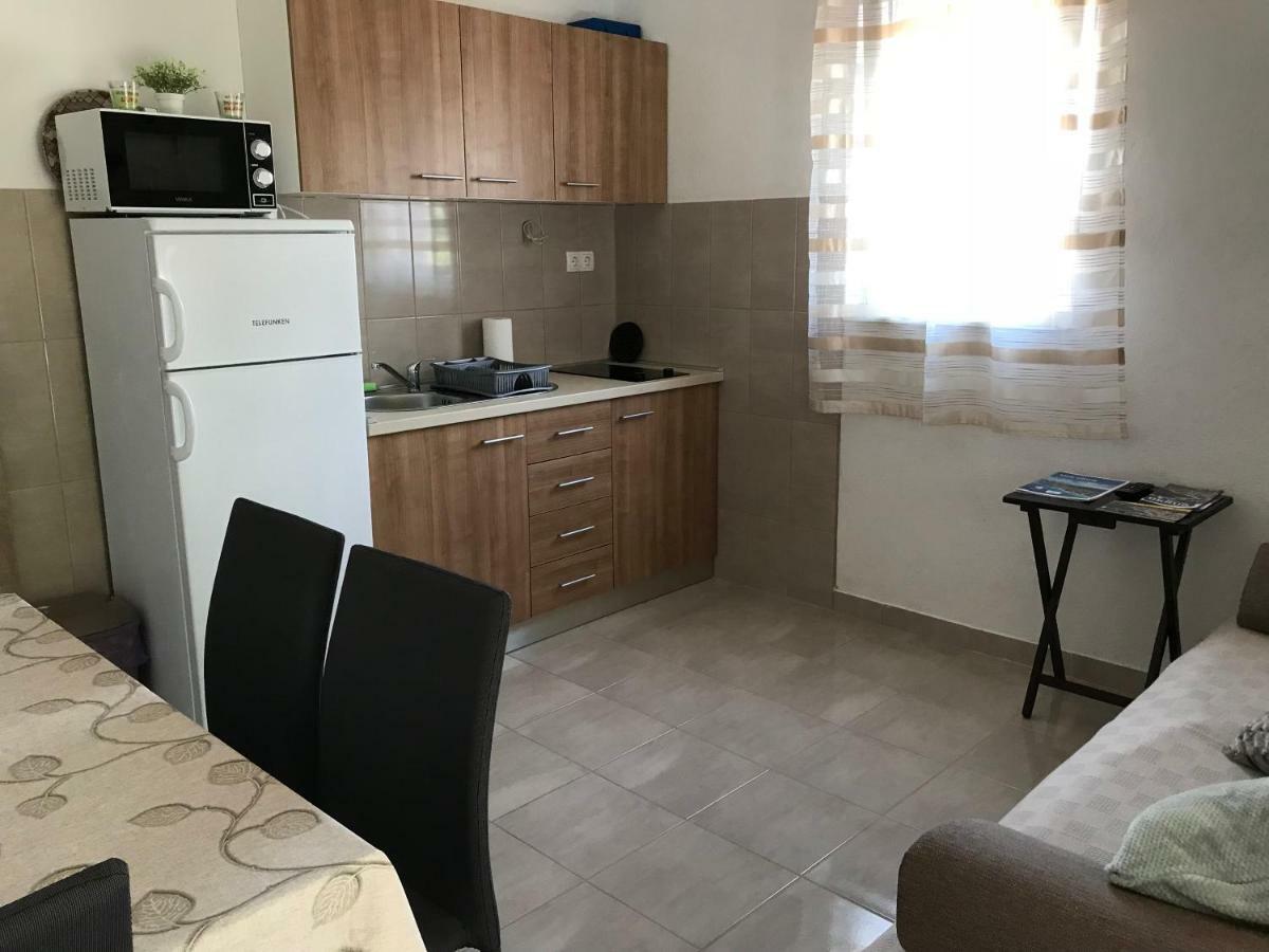 Apartman Mirjana With Terrace And Free Parking Donji Okrug  Dış mekan fotoğraf
